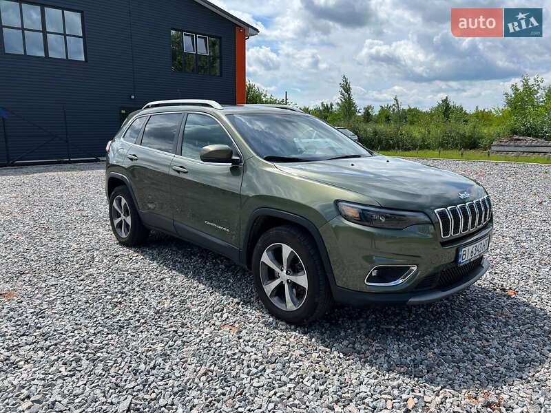 Позашляховик / Кросовер Jeep Cherokee 2019 в Полтаві