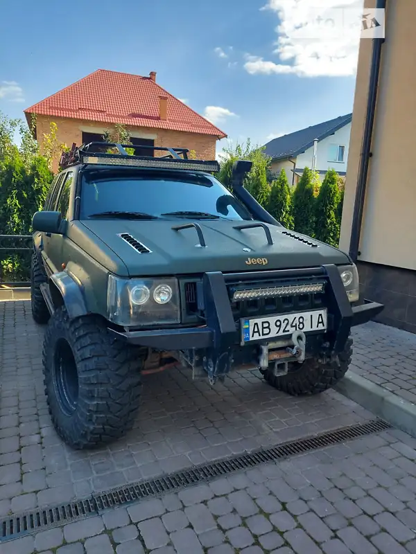 Jeep Cherokee