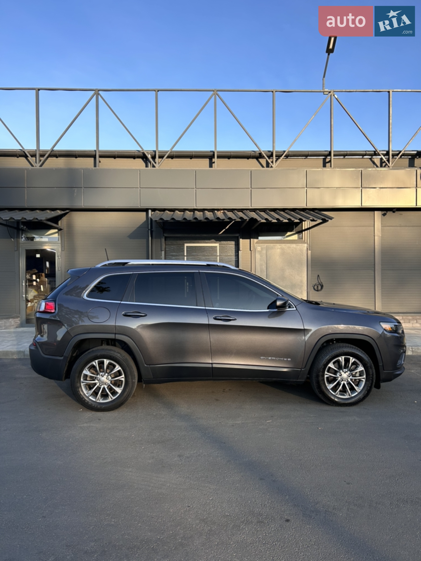 2018 Jeep Cherokee - мініатюра 4