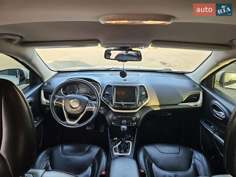 Позашляховик / Кросовер Jeep Cherokee 2014 в Білій Церкві