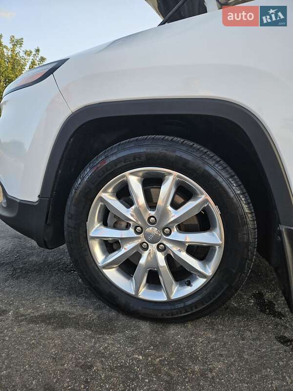 Позашляховик / Кросовер Jeep Cherokee 2014 в Білій Церкві