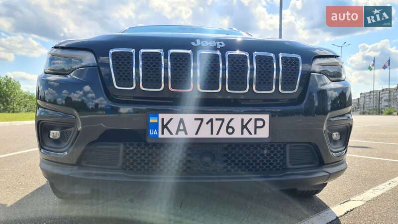 Позашляховик / Кросовер Jeep Cherokee 2021 в Києві