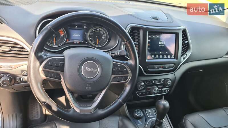 Позашляховик / Кросовер Jeep Cherokee 2021 в Києві