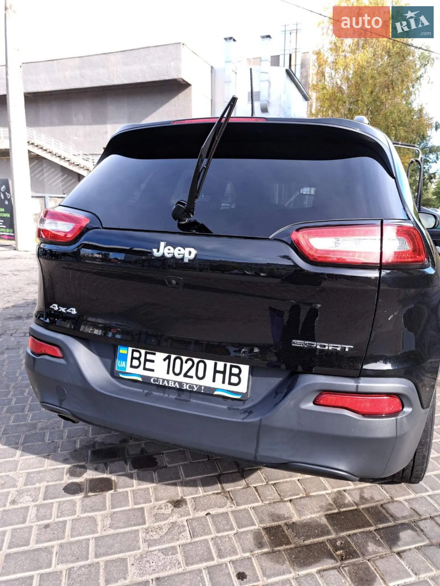 2017 Jeep Cherokee - мініатюра 3