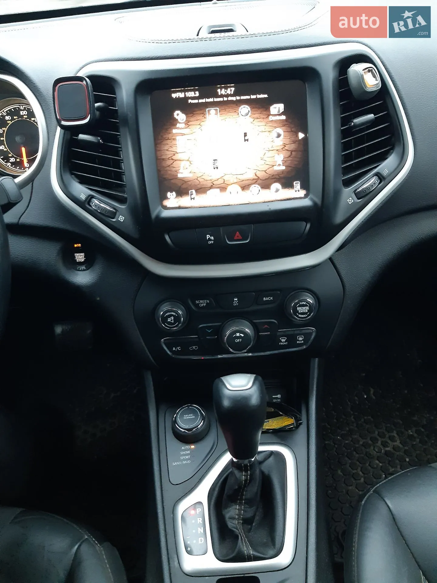 2017 Jeep Cherokee - мініатюра 10