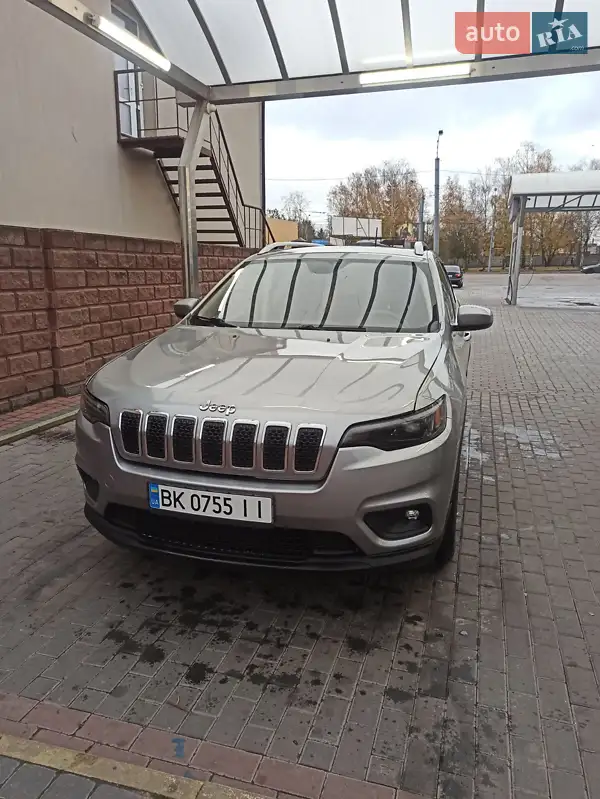 Jeep Cherokee