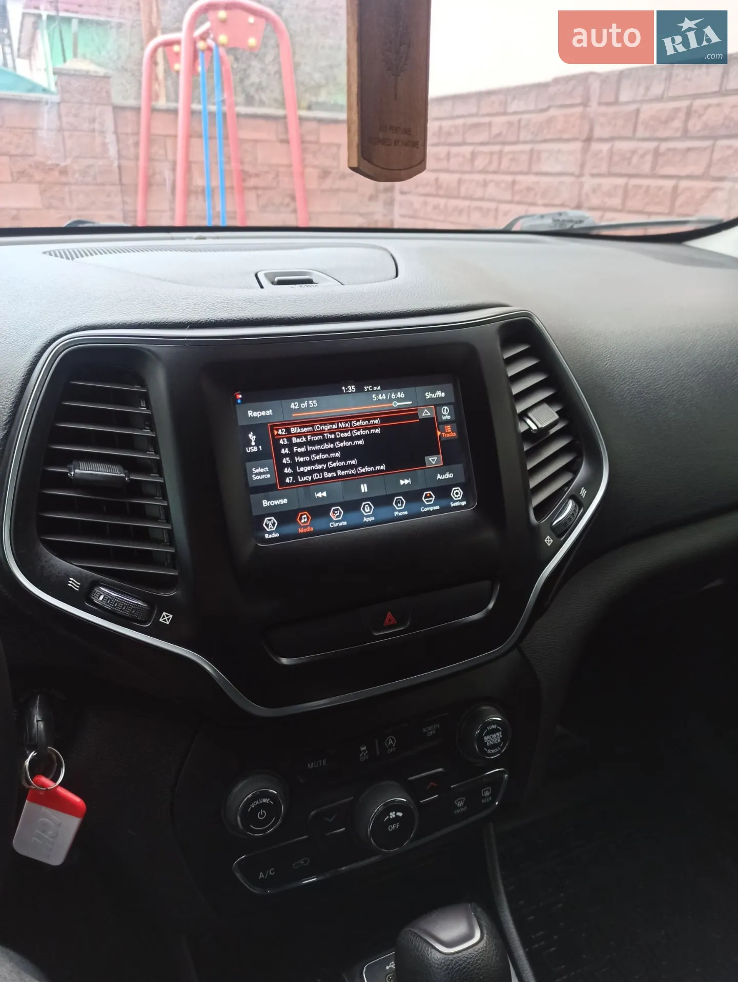 2018 Jeep Cherokee - мініатюра 14