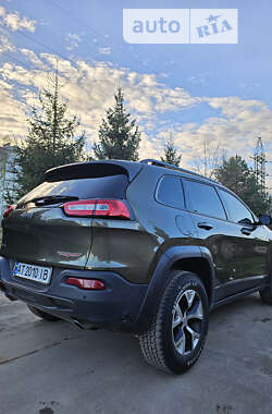 Позашляховик / Кросовер Jeep Cherokee 2014 в Івано-Франківську