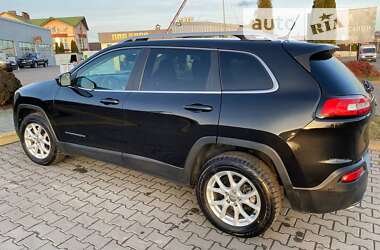 Внедорожник / Кроссовер Jeep Cherokee 2014 в 
