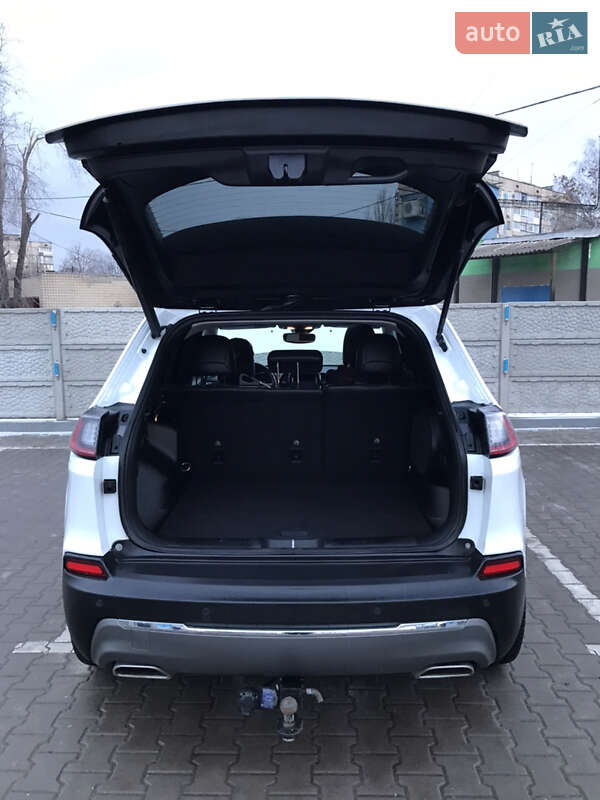 Позашляховик / Кросовер Jeep Cherokee 2020 в Кривому Розі