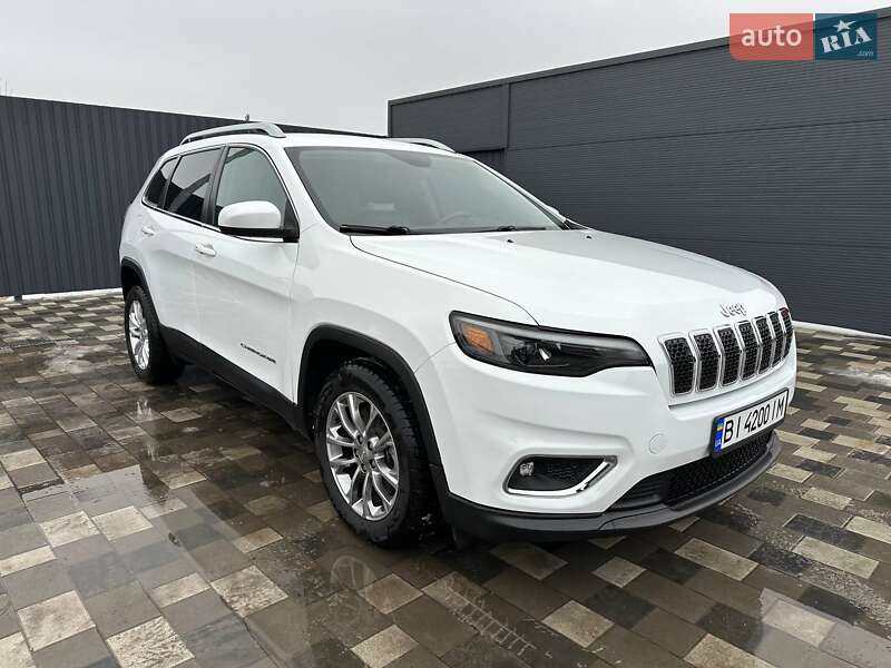 Позашляховик / Кросовер Jeep Cherokee 2018 в Семенівці