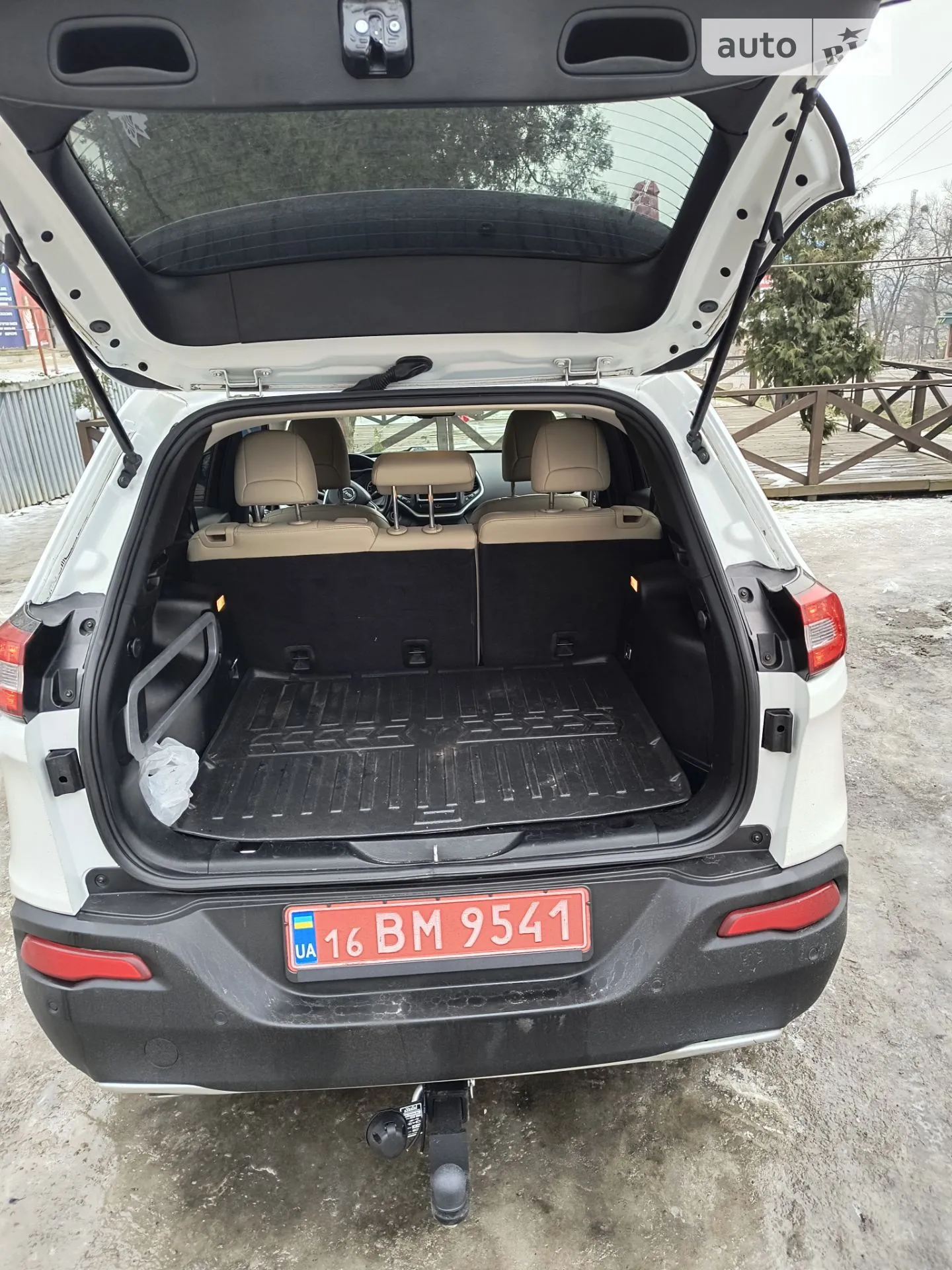 2017 Jeep Cherokee - мініатюра 7