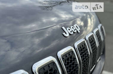 Внедорожник / Кроссовер Jeep Cherokee 2020 в Ромнах