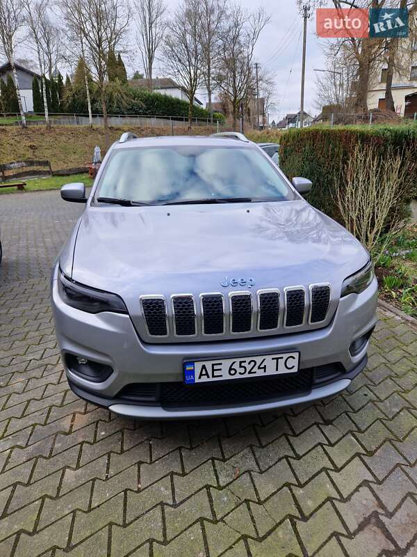 Позашляховик / Кросовер Jeep Cherokee 2018 в Києві