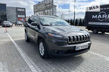 Позашляховик / Кросовер Jeep Cherokee 2015 в Львові