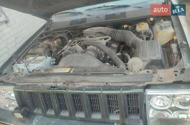Внедорожник / Кроссовер Jeep Cherokee 1995 в 