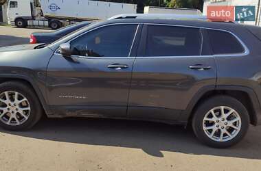 Внедорожник / Кроссовер Jeep Cherokee 2015 в Черкассах