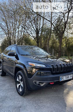 Внедорожник / Кроссовер Jeep Cherokee 2015 в Львове