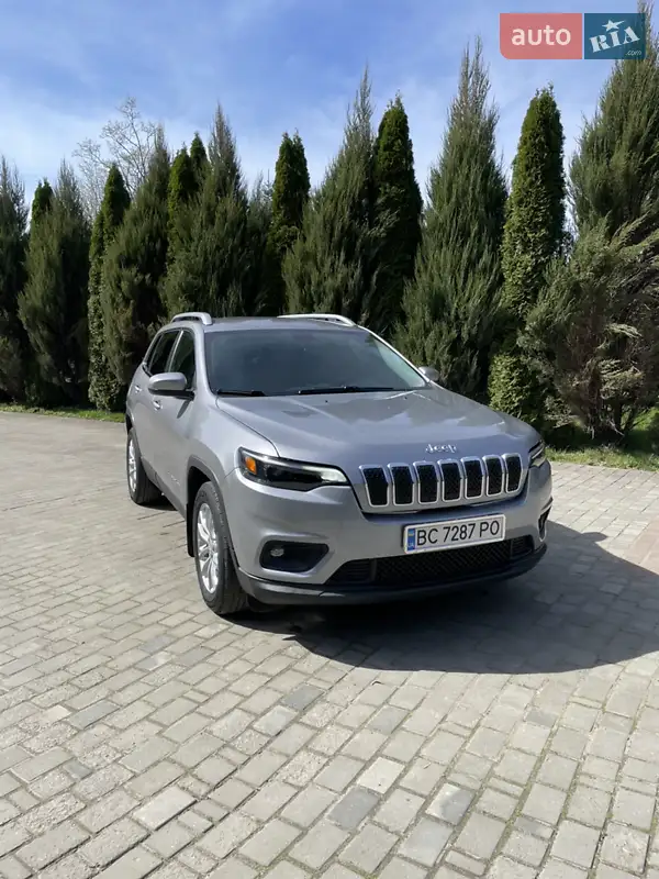 Jeep Cherokee