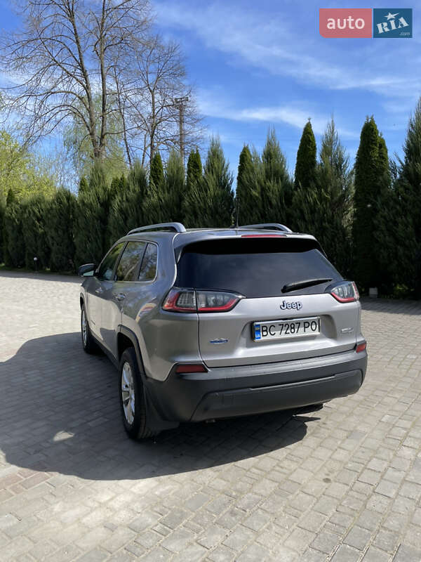 Внедорожник / Кроссовер Jeep Cherokee 2018 в Самборе фото 6 Внедорожник / Кроссовер Jeep Cherokee 2018 в Самборе