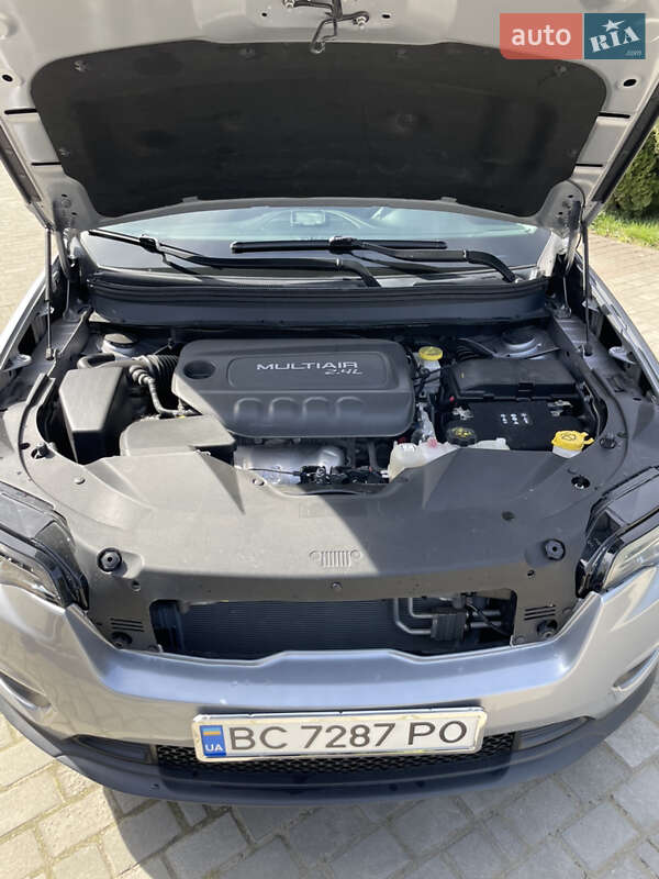 Внедорожник / Кроссовер Jeep Cherokee 2018 в Самборе фото 14 Внедорожник / Кроссовер Jeep Cherokee 2018 в Самборе