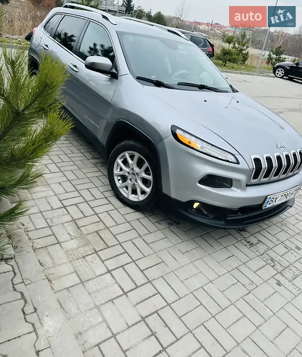 Jeep Cherokee