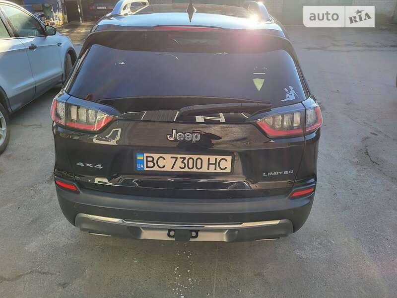 Внедорожник / Кроссовер Jeep Cherokee 2018 в Ровно