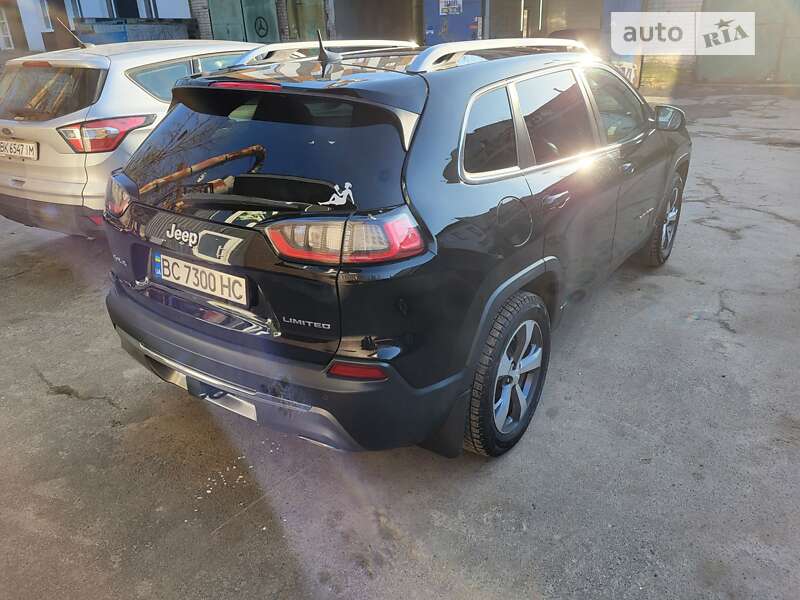 Внедорожник / Кроссовер Jeep Cherokee 2018 в Ровно
