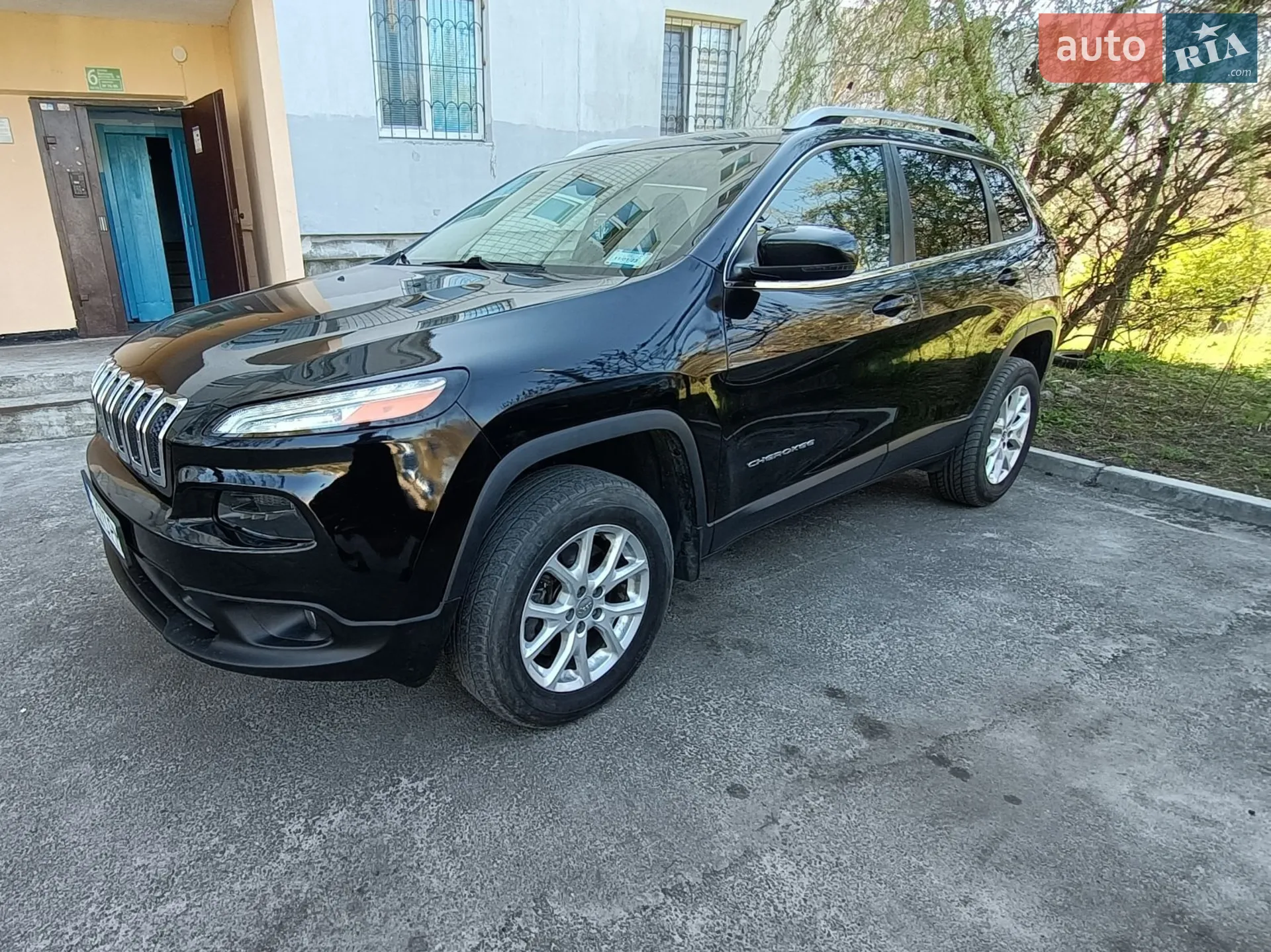 2017 Jeep Cherokee - фото 1