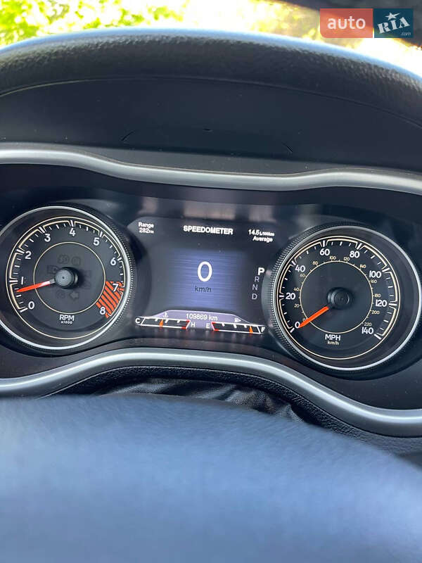 Внедорожник / Кроссовер Jeep Cherokee 2015 в Смеле фото 12 Внедорожник / Кроссовер Jeep Cherokee 2015 в Смеле