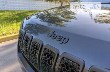 Внедорожник / Кроссовер Jeep Cherokee 2020 в Ирпене