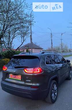 Позашляховик / Кросовер Jeep Cherokee 2019 в Ужгороді