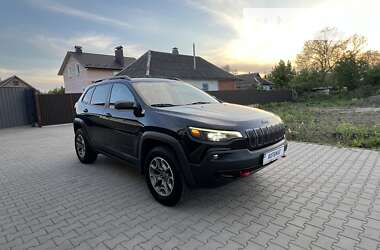 Внедорожник / Кроссовер Jeep Cherokee 2020 в Хмельницком