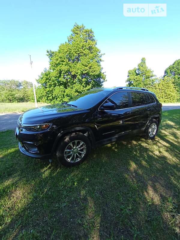 Внедорожник / Кроссовер Jeep Cherokee 2018 в Новомосковске