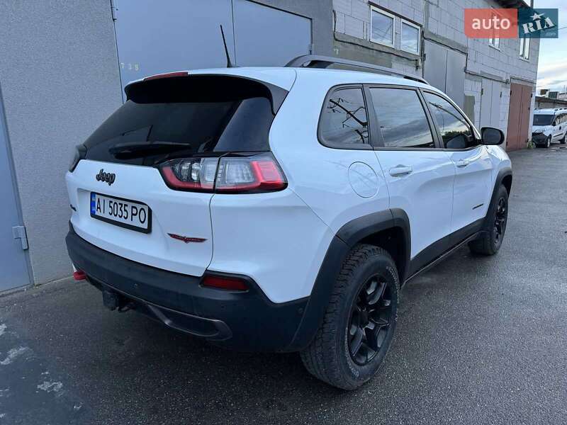Внедорожник / Кроссовер Jeep Cherokee 2018 в Киеве