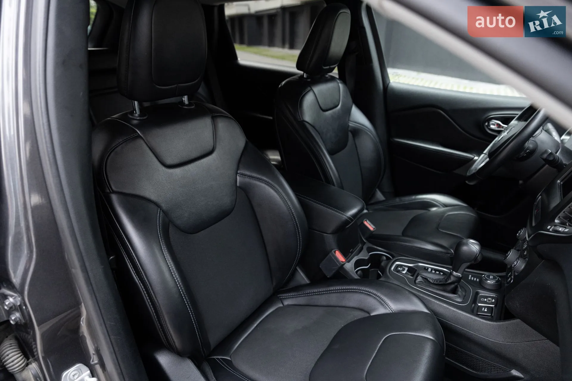 2018 Jeep Cherokee - мініатюра 20