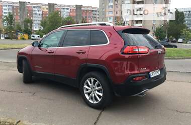 Внедорожник / Кроссовер Jeep Cherokee 2016 в Черкассах