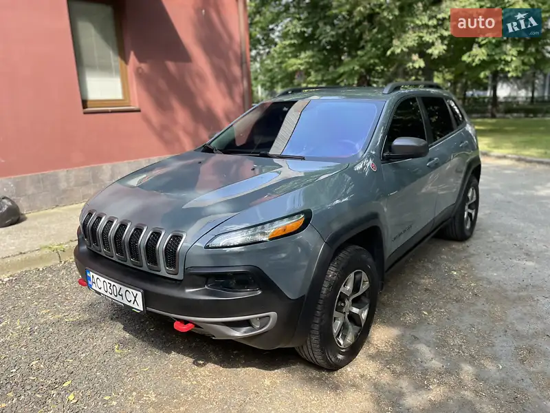 Jeep Cherokee
