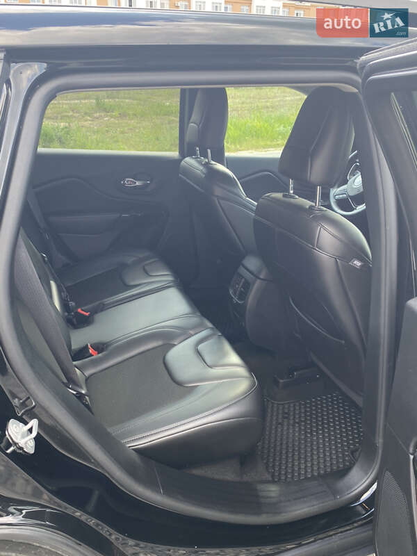 Позашляховик / Кросовер Jeep Cherokee 2019 в Софіївській Борщагівці