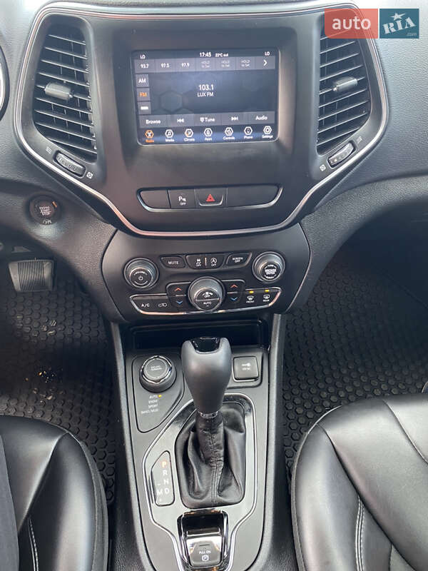 Позашляховик / Кросовер Jeep Cherokee 2019 в Софіївській Борщагівці