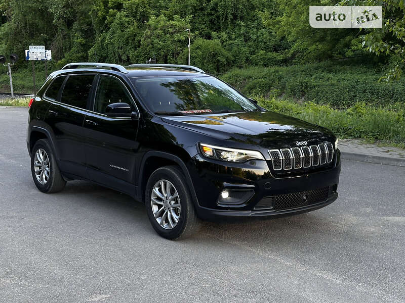 Позашляховик / Кросовер Jeep Cherokee 2021 в Чернівцях