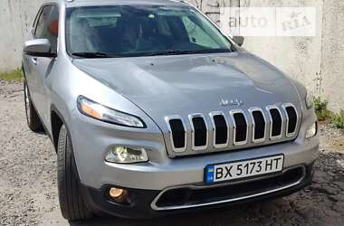 Внедорожник / Кроссовер Jeep Cherokee 2015 в Хмельницком