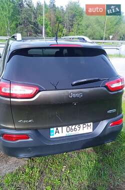 Позашляховик / Кросовер Jeep Cherokee 2014 в Переяславі