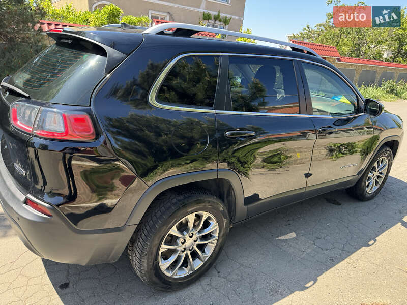 Внедорожник / Кроссовер Jeep Cherokee 2018 в Одессе