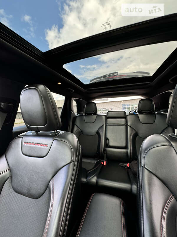 Внедорожник / Кроссовер Jeep Cherokee 2018 в Львове