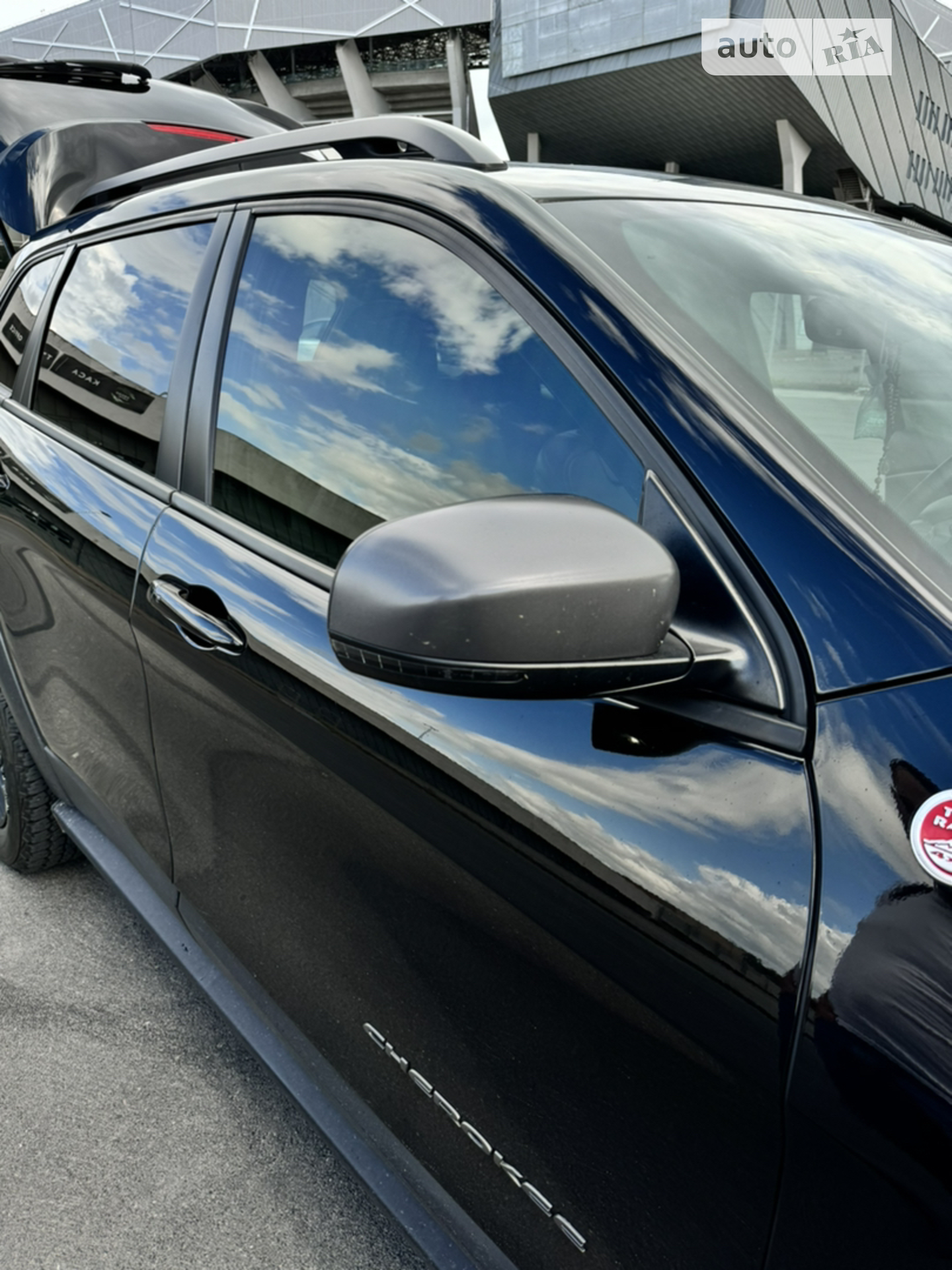 2018 Jeep Cherokee - мініатюра 30