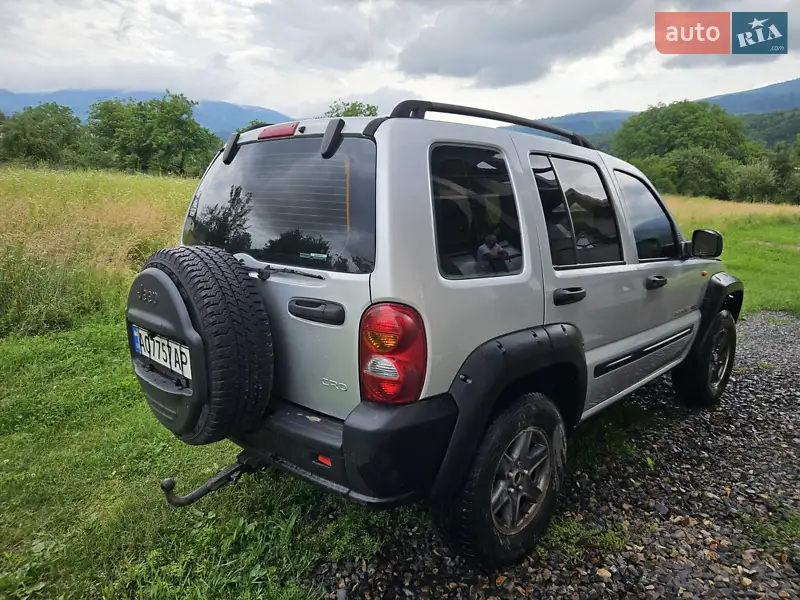Jeep Cherokee 2003