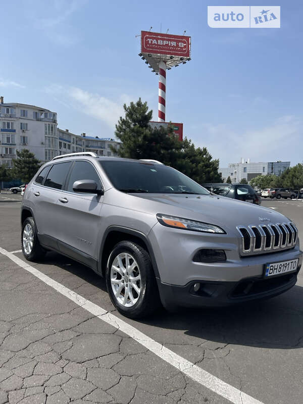 Внедорожник / Кроссовер Jeep Cherokee 2017 в Одессе