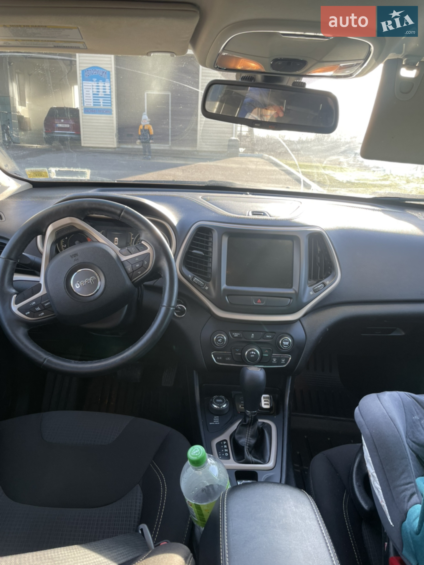 2016 Jeep Cherokee - мініатюра 12