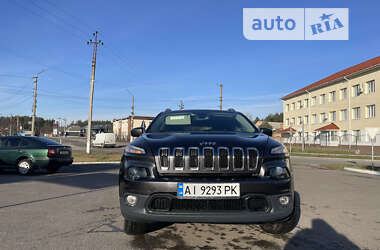 Позашляховик / Кросовер Jeep Cherokee 2016 в Володарці